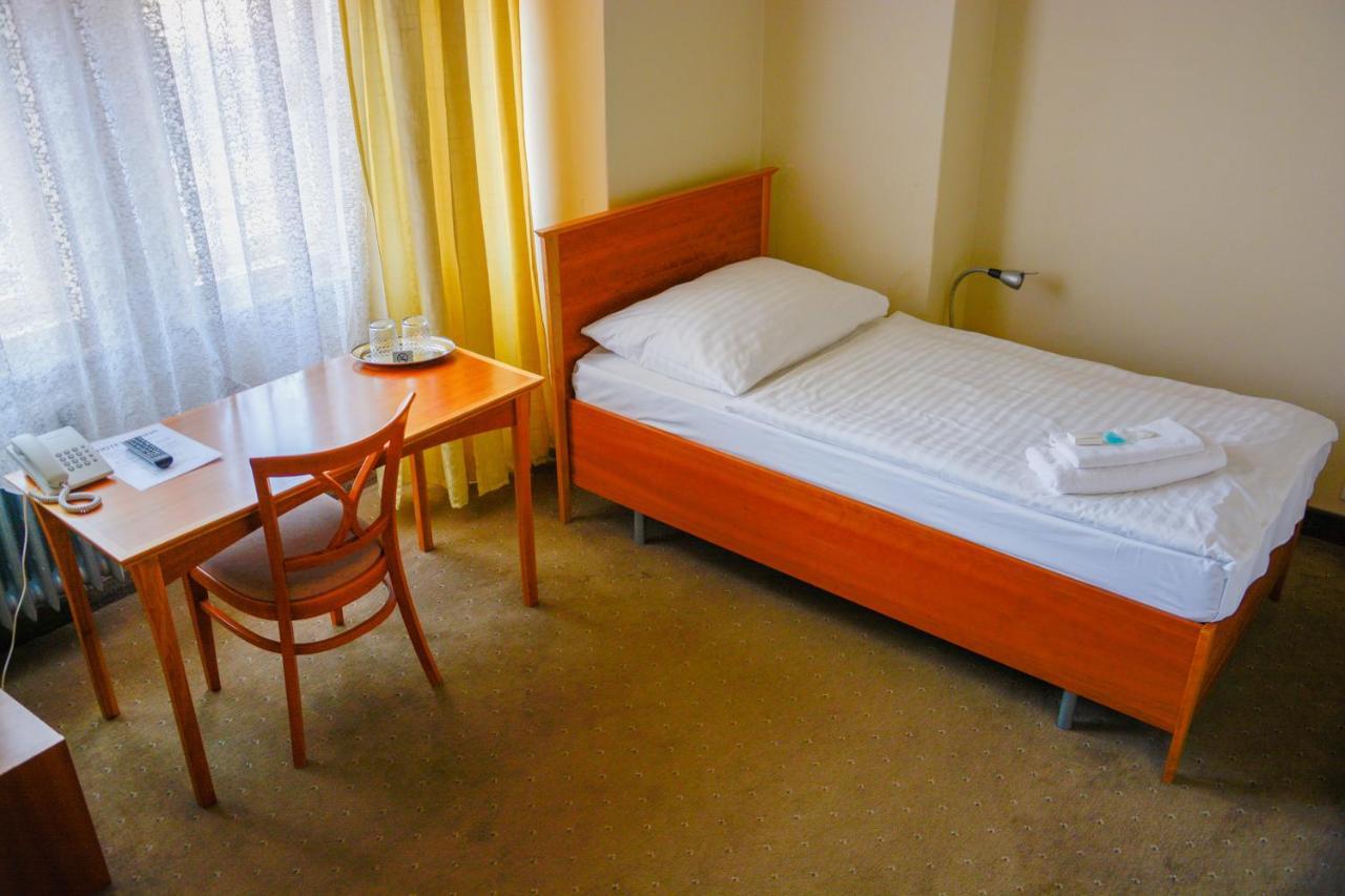 Hotel Praha Либерец Екстериор снимка