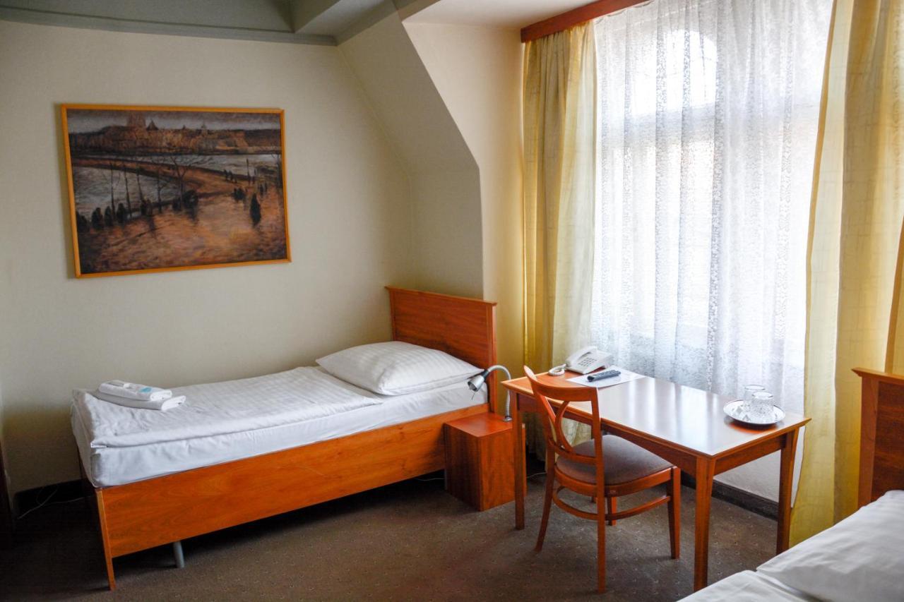 Hotel Praha Либерец Екстериор снимка