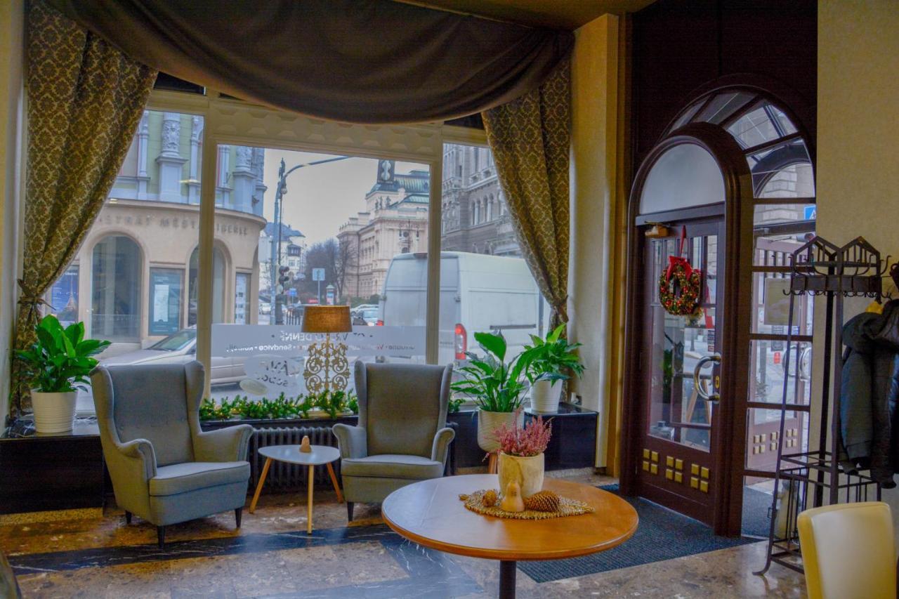 Hotel Praha Либерец Екстериор снимка