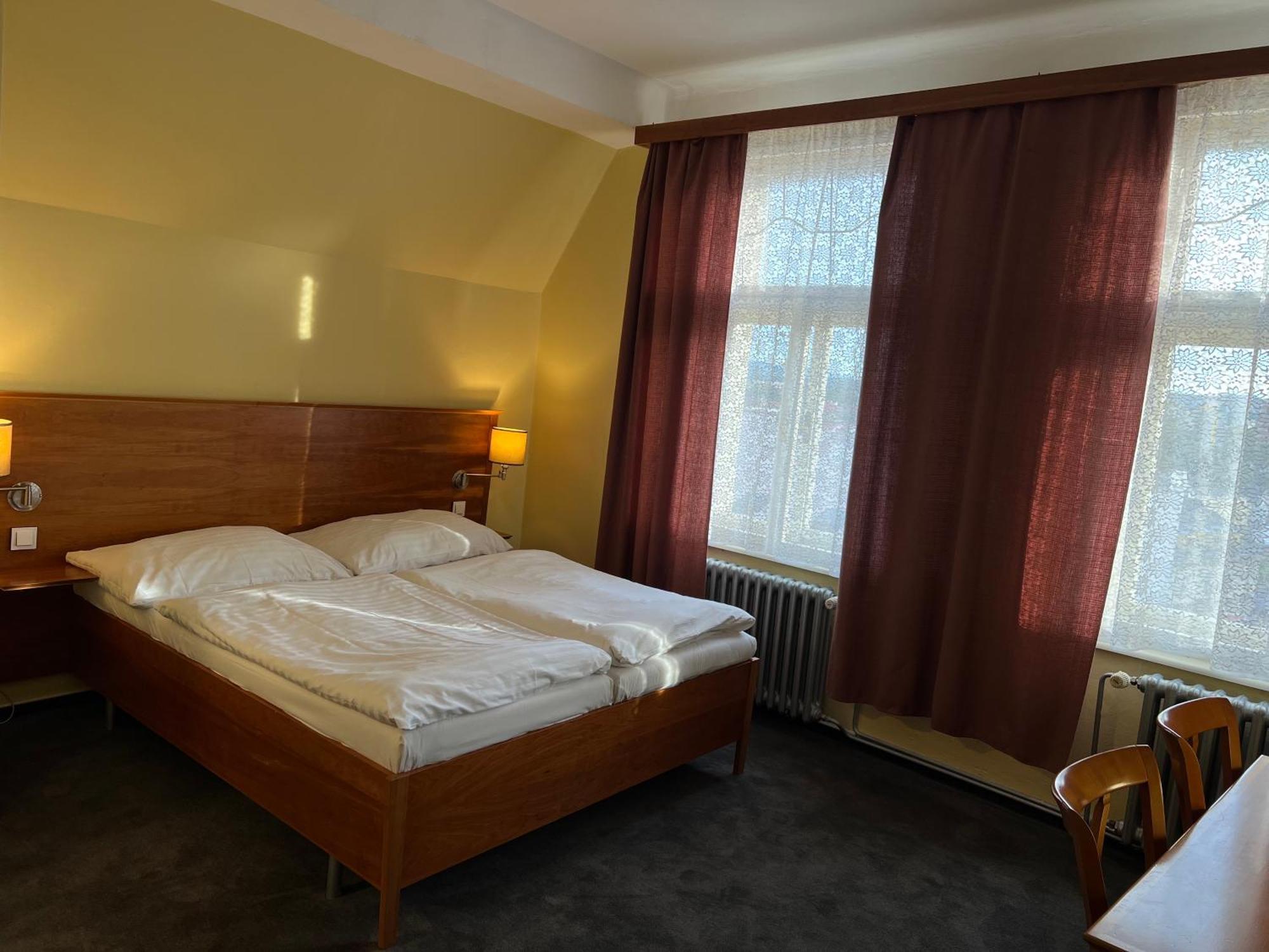 Hotel Praha Либерец Екстериор снимка